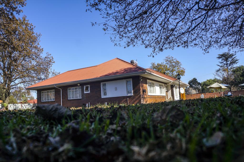 Acn International Regency Lodge Kempton Park Exterior photo